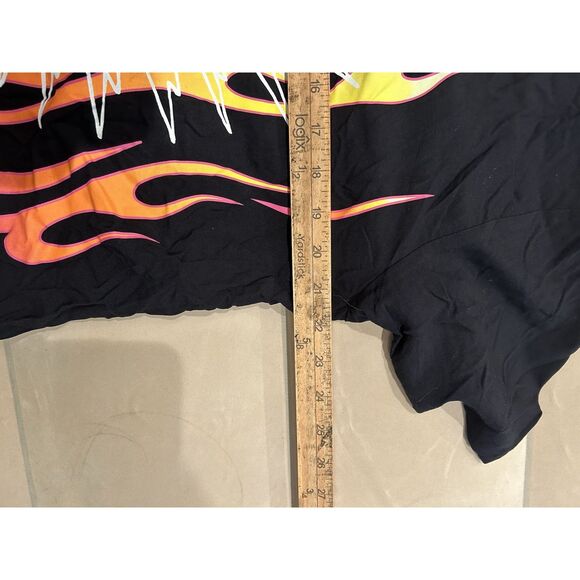 Ed Hardy Camp Shirt Mens Large Pink Flames Heart Rockabilly Button Up Camp Shirt - Picture 5 of 8